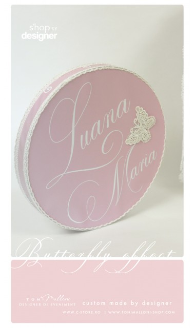 Trusou de botez brodat pentru fetite cu fluturasi, Butterfly Effect 9